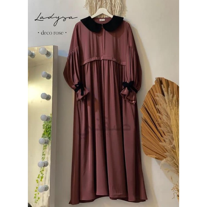 Ladysa series by sofni