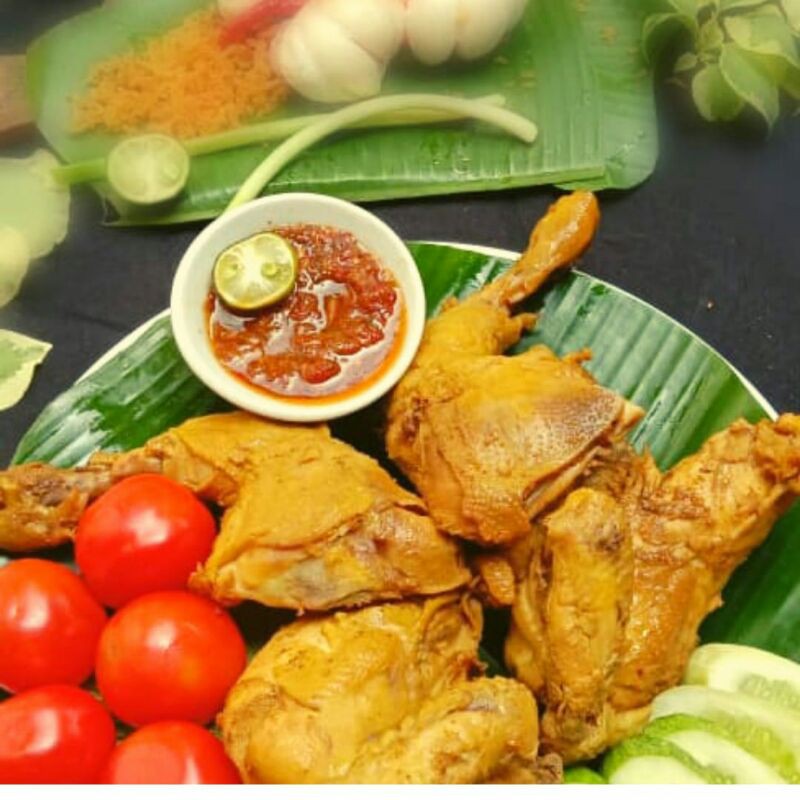 

FROZEN Ayam ungkep bumbu kuning SIAP BAKAR/GORENG (Free sambal)