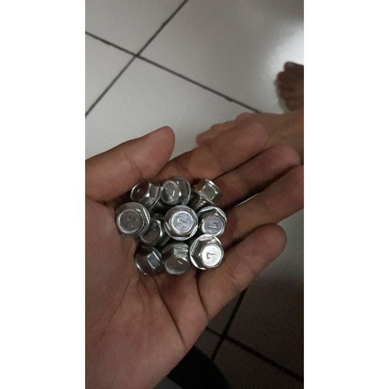 Baut Oli Gardan Beat Vario