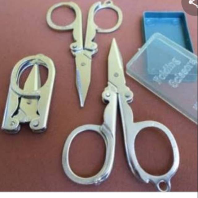

Gunting lipat
