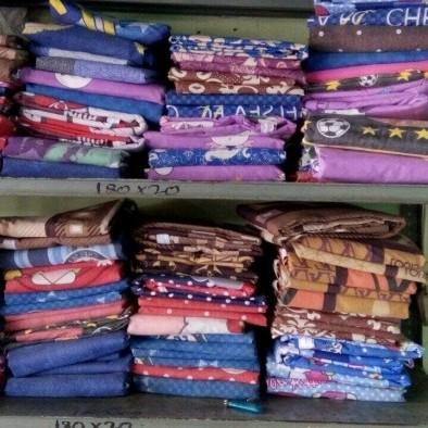 Cover / Kain Pembungkus Kasur Busa