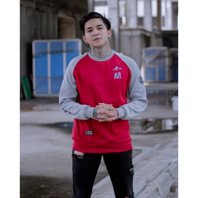 JAKET CREWNECK THE BOJIEL- CREWNECK HITAM LINE - CREWNECK PRIA - CREWNECK MURAH - SWEATSHIRT PRIA