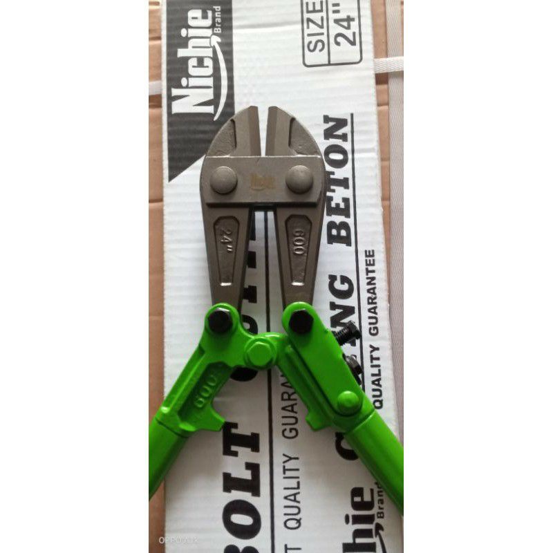

PROMO Gunting Beton / Bolt Cutter Uk 24 Inch Untuk Besi Beton / Kawat / Rantai
