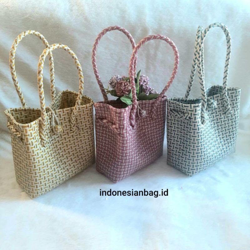 Tas Anyaman Jali size M / Hand Bag Jali Size M