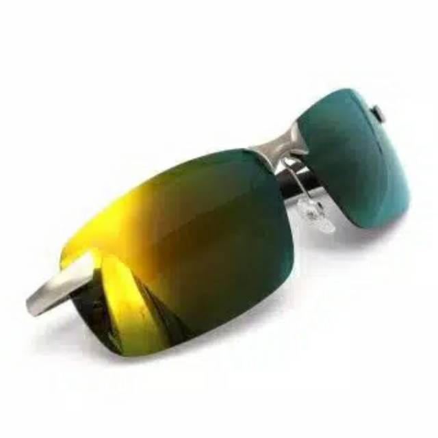 KACAMATA POLARIZED PRIA ANTI UV 400 WARNA