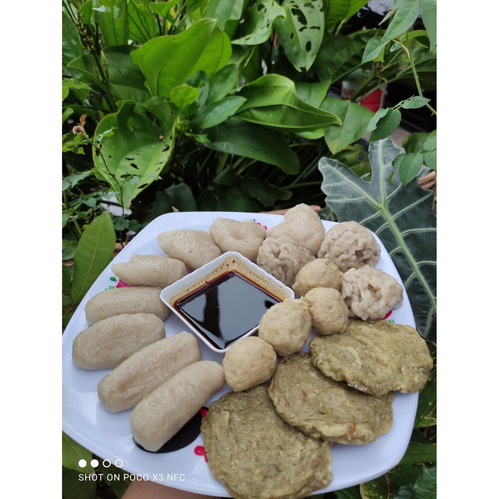 

PEMPEK FROZEN ASLI PALEMBANG RP. 2.000/Pcs