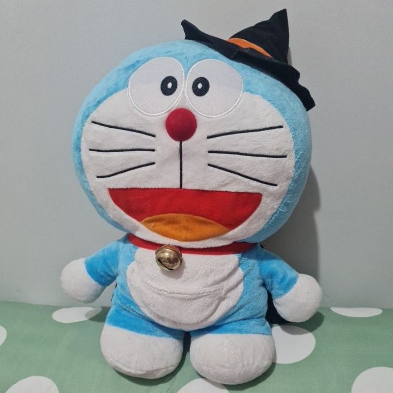 Boneka Doraemon ori Taito