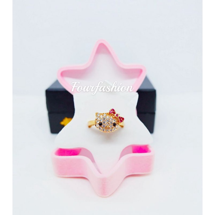 Fourfashion Cincin Xuping Dewasa Motif Hello Kitty Lapis Emas BT08
