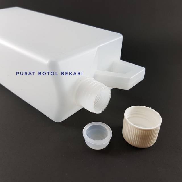 JERIGEN BOTOL AIR MINYAK 1 LITER