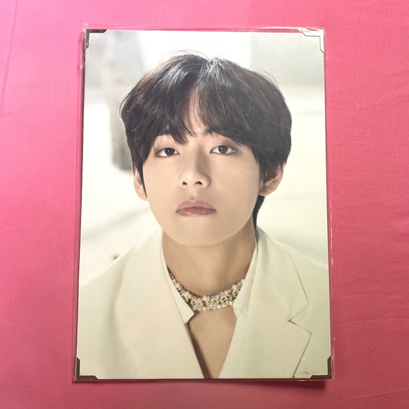 [SALE] OFFICIAL PREMIUM PHOTO TAEHYUNG V BTS MOTS TOUR