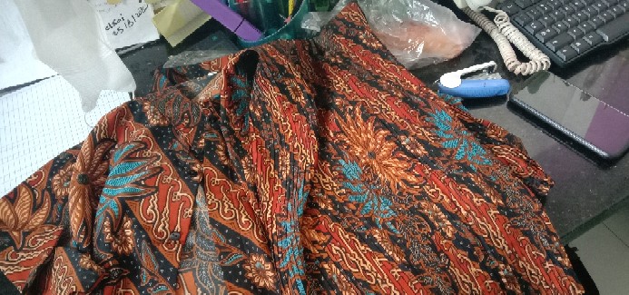 Couple Batik  Motif Jokowi Biru