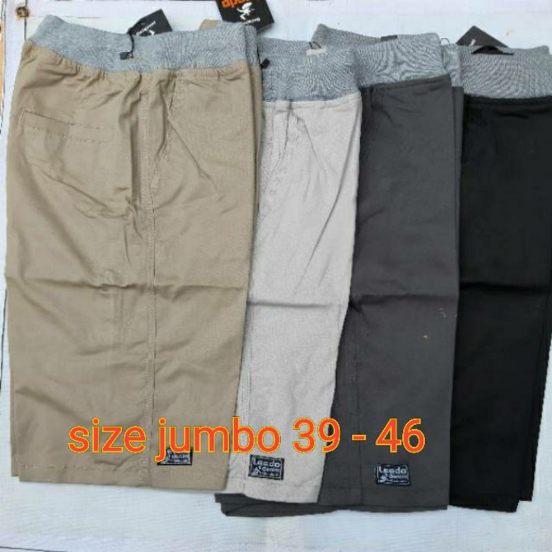 CELANA CHINOS PENDEK JUMBO. PINGGANG KOLOR BAHAN  MELAR  Size 39 - 46  33 - 38