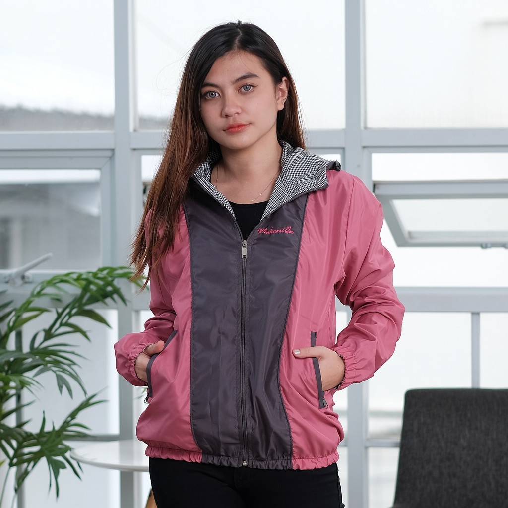 Valencia Jaket Wanita Bolak Balik