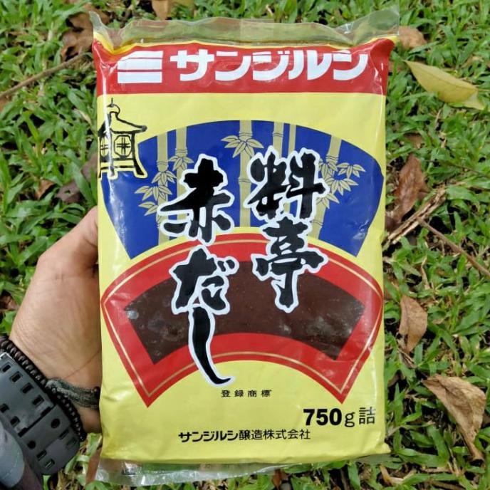

Silahkan Order] Sanjirushi Ryotei Akadashi Miso 750 Gram / Red Miso