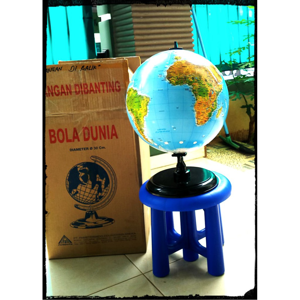 Globe/Bola Dunia