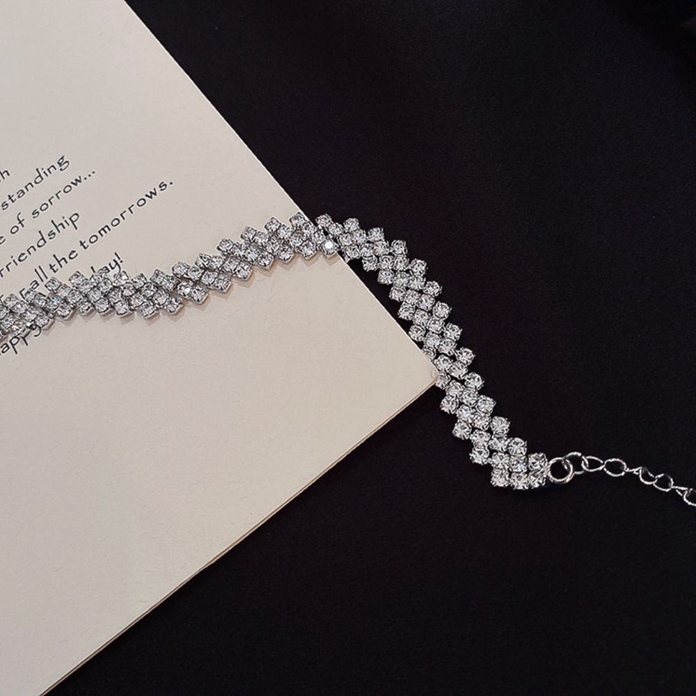 Needway  Fashion Crystal Necklaces Party Gifts Clavicle Chain Full Rhinestone Choker Women Weddings Jewelry Geometric Shiny Simple Alloy/Multicolor