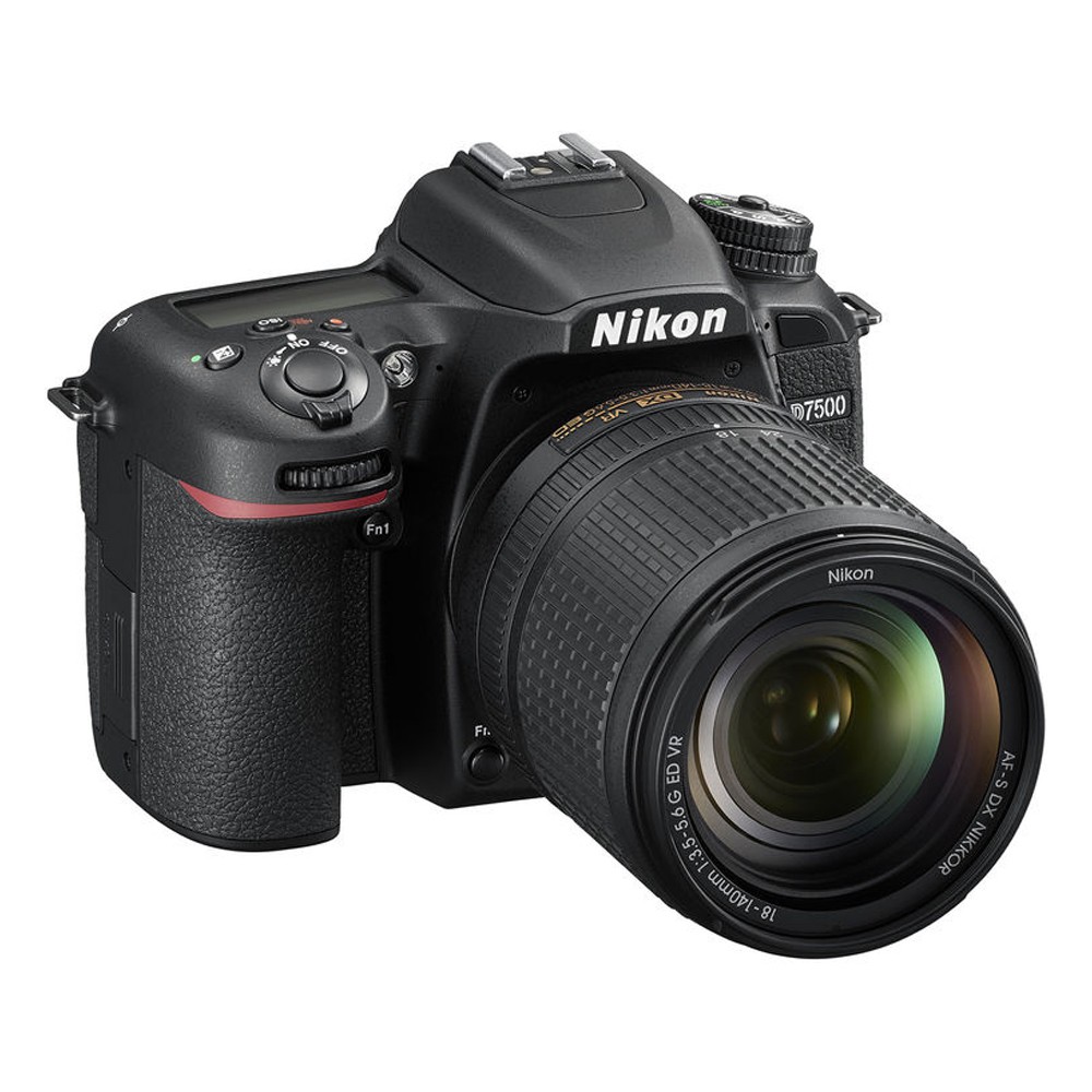 Nikon D7500 Kit 18-140mm