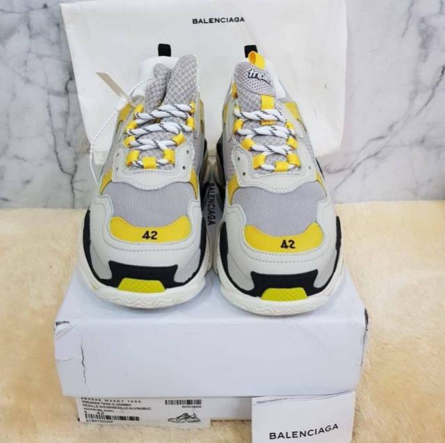 Balenciaga Triple S &quot;Grey Yellow&quot;