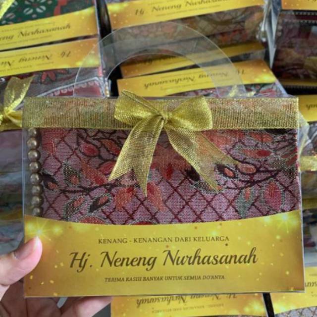 Souvenir Sajadah Kemas Mika