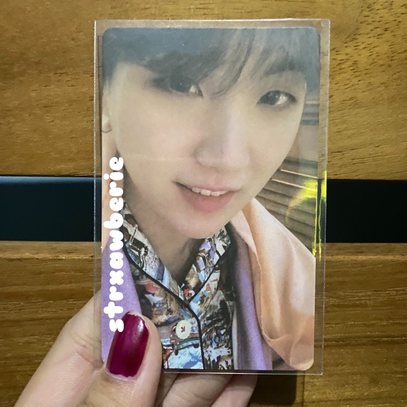 SUGA YOONGI PERSONA 4 PHOTOCARD PC SELLINGS