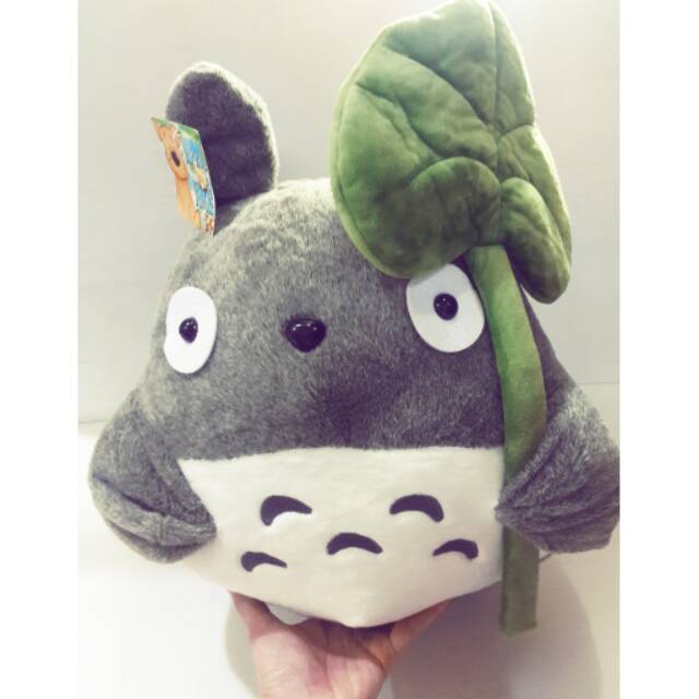 Boneka Totoro Daun Jumbo