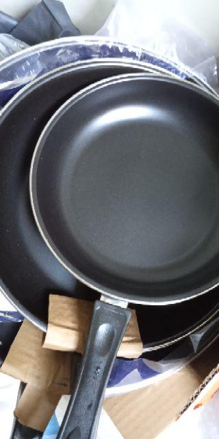 Wajan Fry Pan Set Nakami Set Teflon Wajan Set Wajan Anti Lengkat Wajan Murah Wajan Teflon 1.100gr