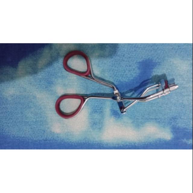 Pini (Penjepit Bulu Mata) Oriflame