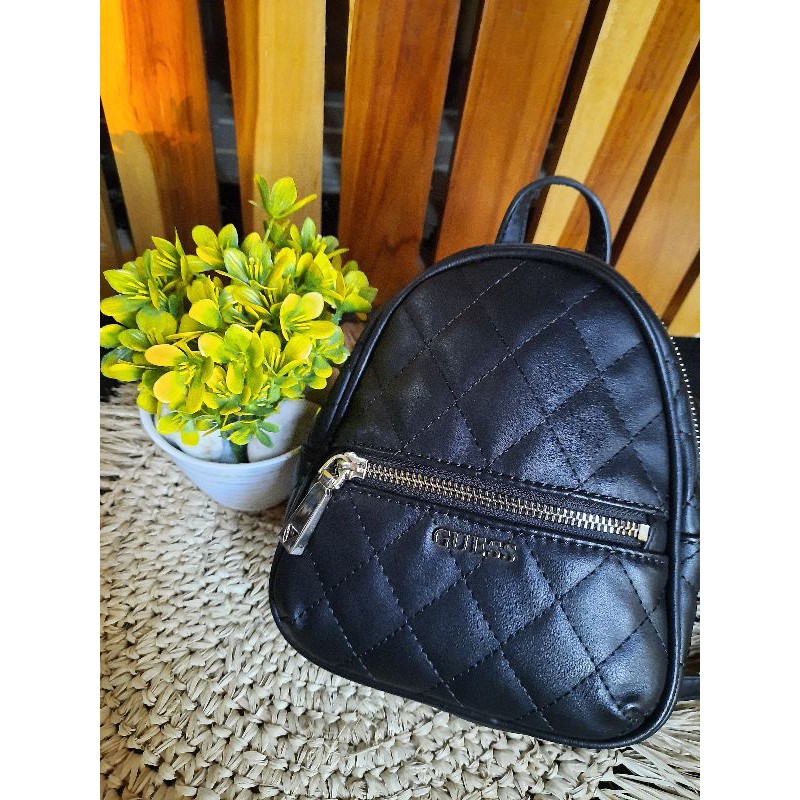 ransel GUESS original store