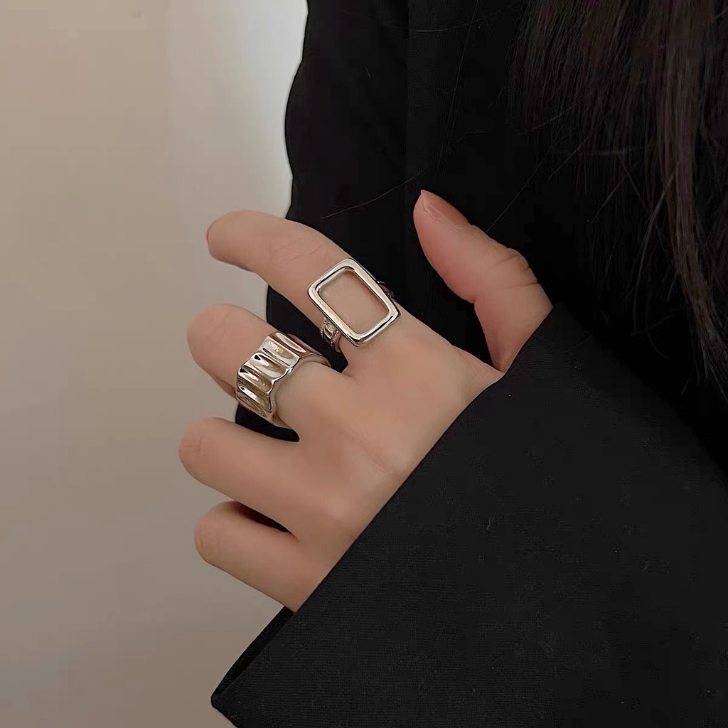 2pcs / Set Cincin Model Cutout Bentuk Persegi Warna Silver Untuk Aksesoris