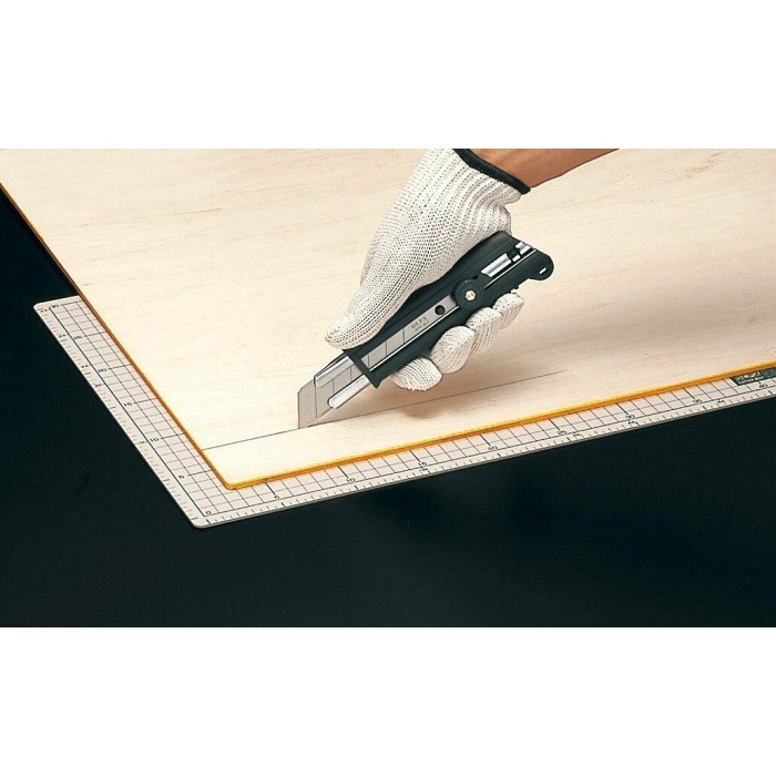 

Bagus Olfa Pisau Cutter 25Mm Non-Slip H Screw-Fixed Type 151Bg Bagus
