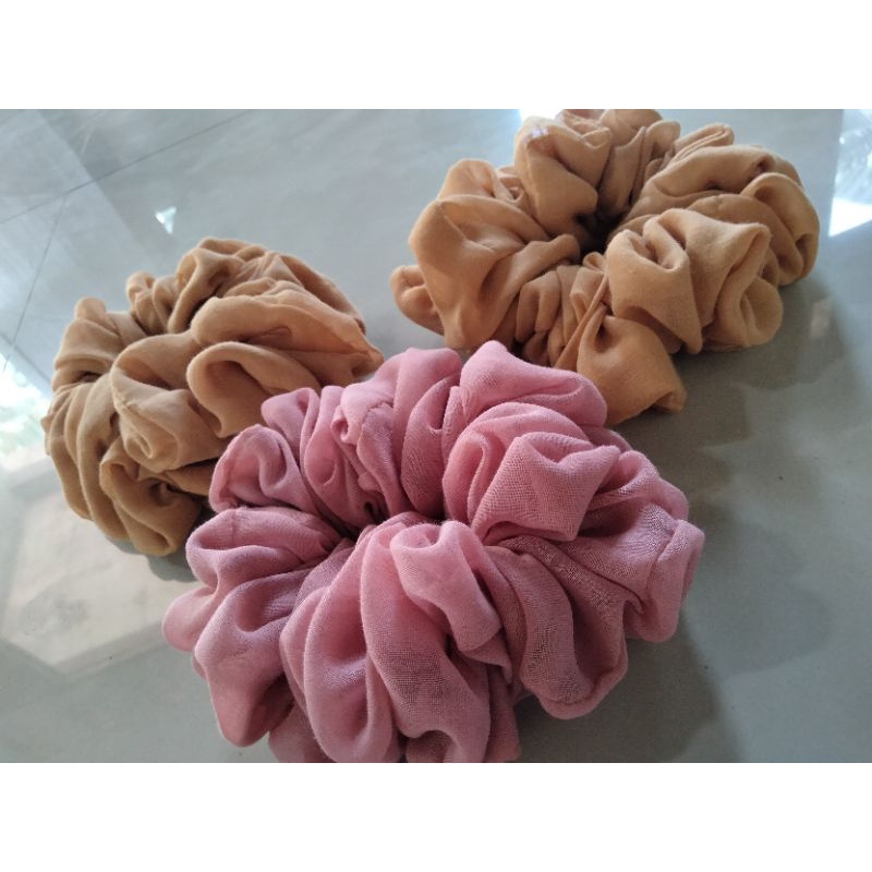 Scrunchie / ikat rambut / cepol