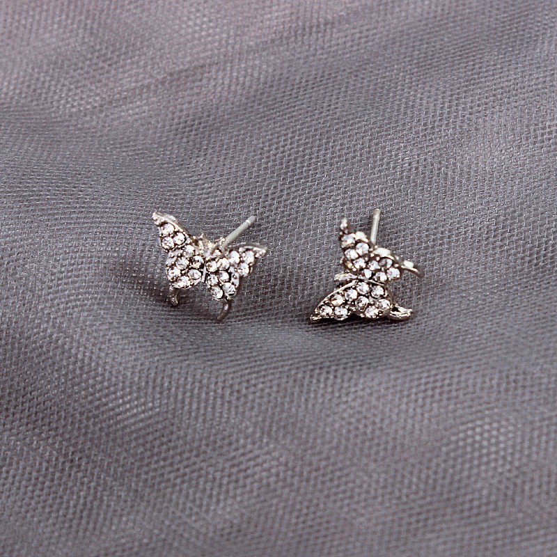 Korean version of super fairy temperament simple diamond butterfly earrings ins girl heart wild ear bone clip earrings