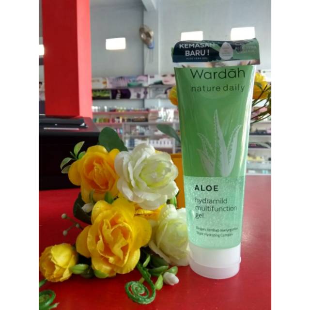 Wardah aloe hydramild gel / aloevera gel /gel lidah buaya