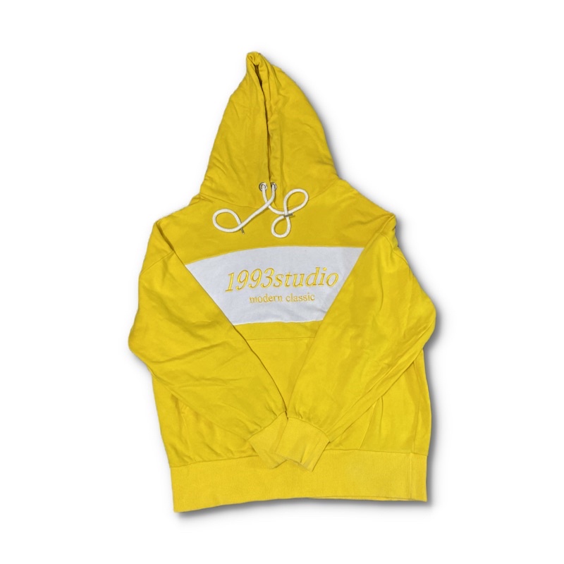 hoodie 1993 studio second / thrift shop