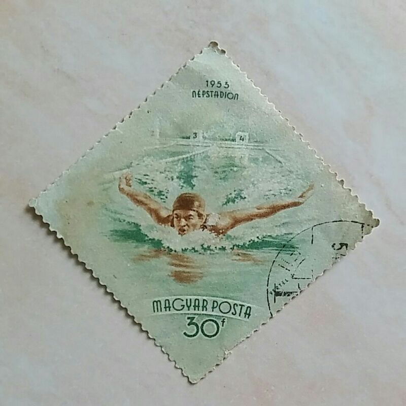 

(AD) Perangko Hongaria 1953 Opening of People's Stadium - Swimming 30f Used