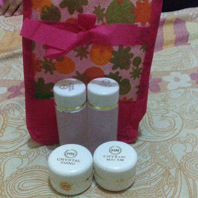 

HN crystal ori 15gram dijamin original 100%