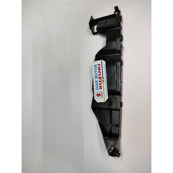brecket breket bemper depan suzuki swift