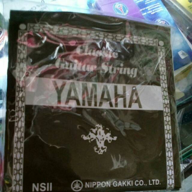 Senar gitar yamaha klasik nylon
(1set)