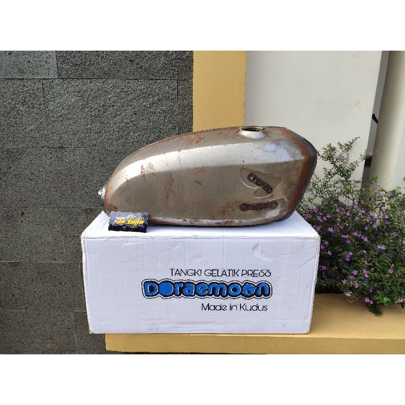 tangki pres doraemon tangki doraemon