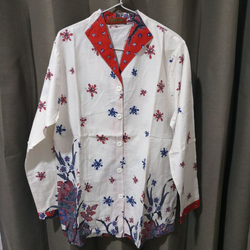Baju batik putih arthaloka wanita Preloved