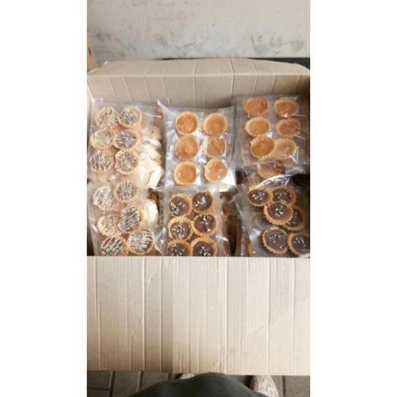 patahan pie kartika sari toast 160gr