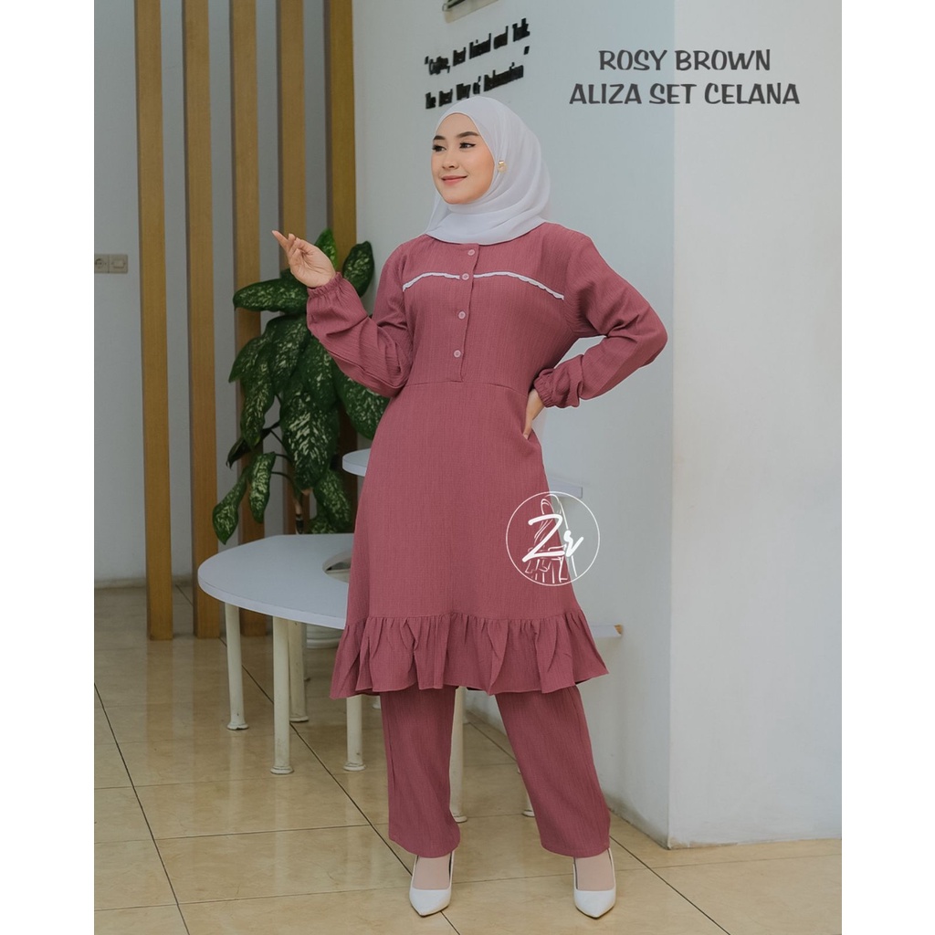 SETELAN KEMEJA / TUNIK KHANZA ALIZA ADINA by ZR original one set atasan celana busana muslim muslimah outfit terbaru crincle wanita busui