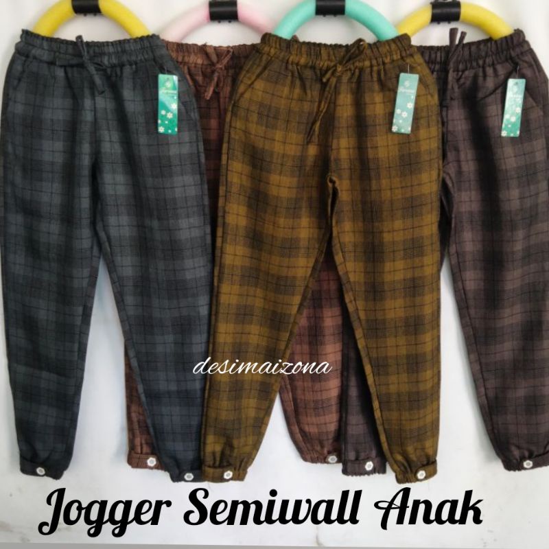 JOGGER ANAK KEKINIAN/SEMI WALL/ALLSIZE:9-10 TAHUN,TERGANTUNG POSTUR ANAK.