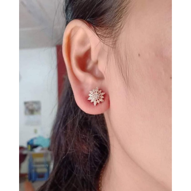 Anting bintang laut