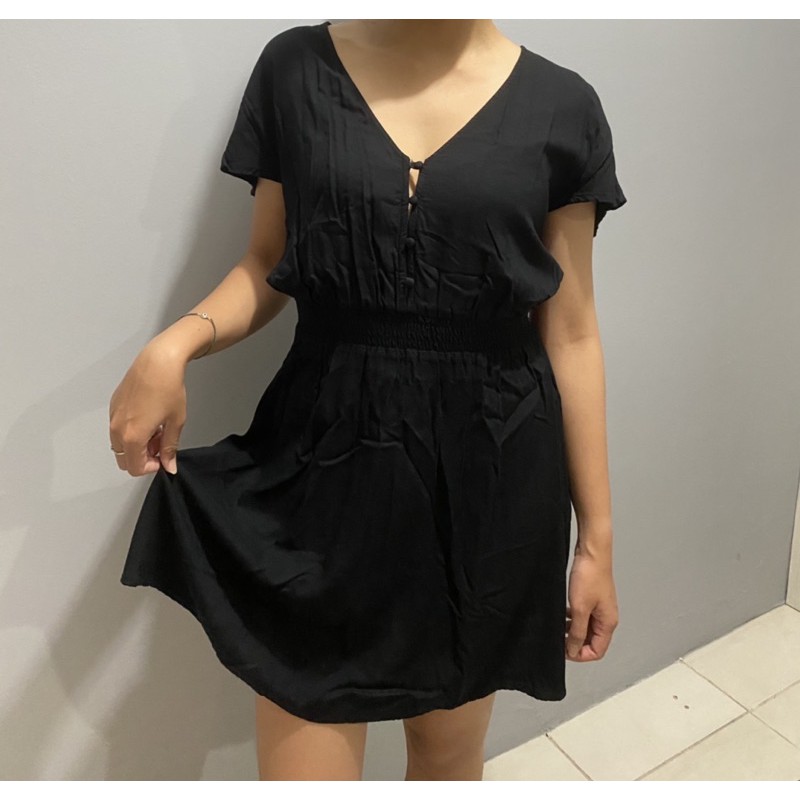 H&M V-Neck Black Dress
