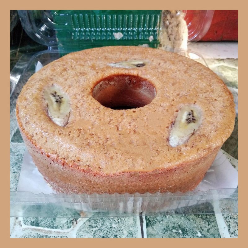 

bolu pisang ukuran 22x22 cm (bisa request topping)