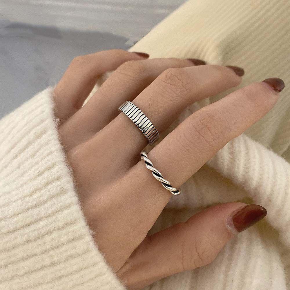 Cincin Geometris Model Terbuka Adjustable Warna Silver Untuk Wanita