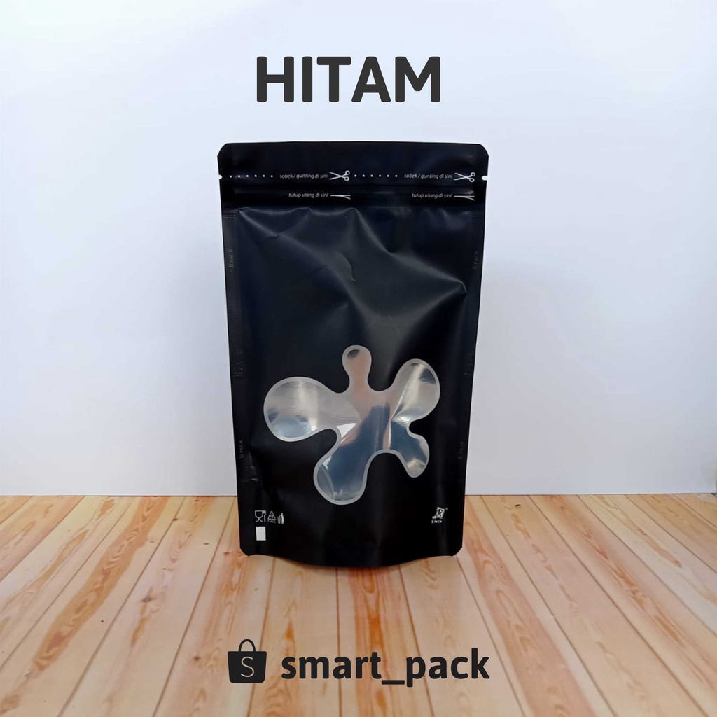 100 PCS Standing Pouch Kombinasi Hitam dan Putih KPack ukuran 14 x 23