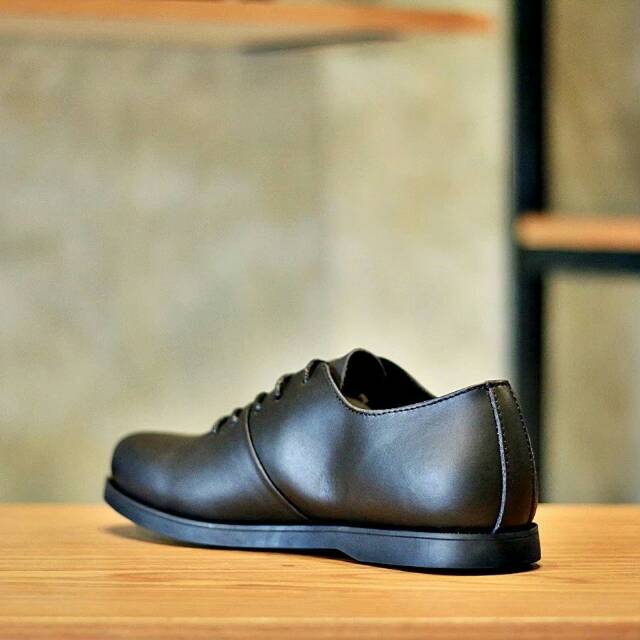 BRADLEY'S LOW HOUBIS Black - Sepatu Formal Pria Pantofel Hitam Oxford Kerja Kuliah Kasual Kulit Asli