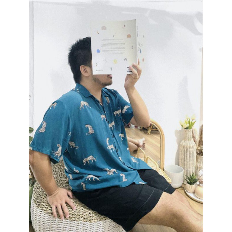 Atasan Pria Celana Pendek Bahan Rayon Motif Leopard Macan Harimau Tosca